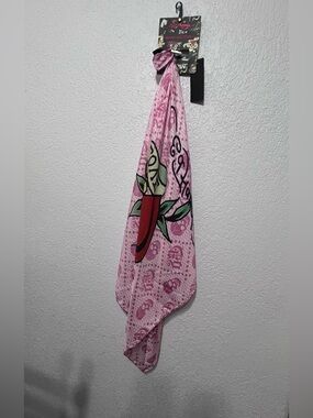 Ed Hardy Fashion head scarf pink heart skull 26.5” x 26.5”